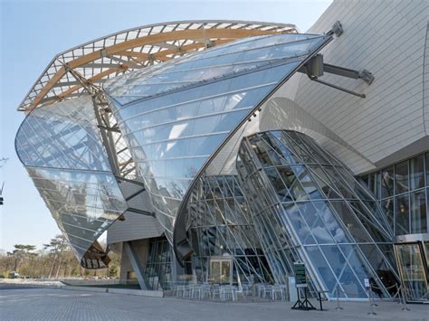 mohammed kazem fondation louis vuitton|the building louis vuitton.